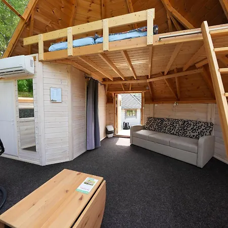 Reiu Holiday Centre