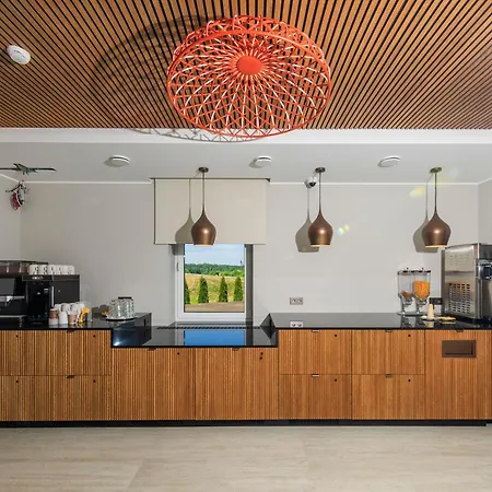 Reiu Centre Prázdninový areál *